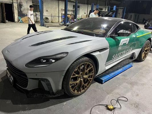Aston Martin DB11 Carbon Fiber Body Kit DB11 Mansory-stijl voor- en achterbumper zijkant rok schutter motorkap spoiler