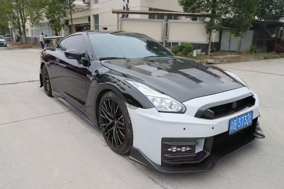Nissan GTR Carbon fiber body Kit GTR r35 Upgraded 2024nismo stijl voor- en achterbumper spoilers motorkap schutters