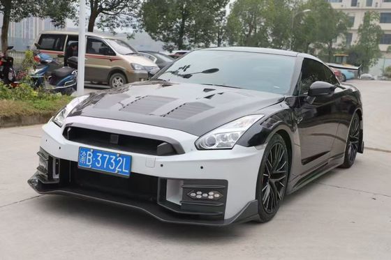 Nissan GTR Carbon fiber body Kit GTR r35 Upgraded 2024nismo stijl voor- en achterbumper spoilers motorkap schutters