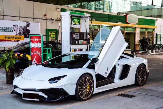 Voor Lamborghini Aventador LP700 Carbon Fiber Body Kit Aventador Opgewaardeerde 740SV Voor- en achterbumper spoilers