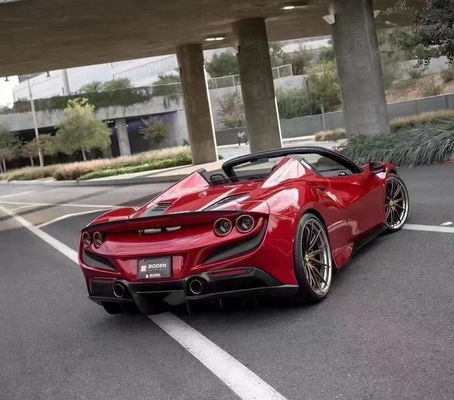 Novit Style Carbon Fiber Body Kit voor Ferrari F8 Carbon Fiber Body Kit Voorkop Schaaf Achter Diffuser Spoiler