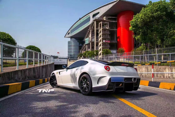 Voor Ferrari 599 Body Kit 599 Upgraded VORS Style Voor- en achterbumper zijkant rok Spoiler Carbon Fiber Body Kit