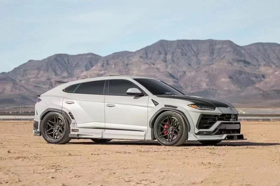 LB Style Wide-body Kit voor Lamborghini URUS Carbon Fiber Body Kit Urus Carbon Fiber Front Lip Diffuser Spoiler Wide-body Kit