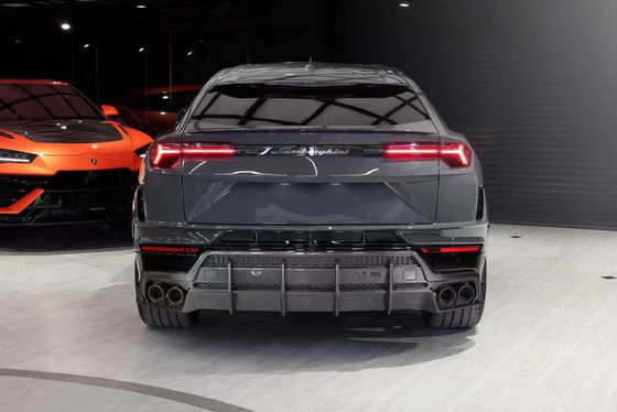 2023-2024 Lamborghini Body Kit URUS Top Style Voorlippen Diffuser Spoiler Kit