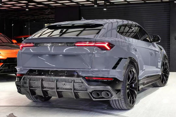 2023-2024 Lamborghini Body Kit URUS Top Style Voorlippen Diffuser Spoiler Kit