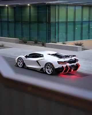 Lamborghini Revuelto Custom Body Kits Carbon Fiber DUKE Stijl Custom Front Diffuser