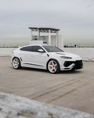 Lamborghini URUS Carbon Body Kit NT Style Voorlip Diffuser Spoiler Custom Wide Body Kits