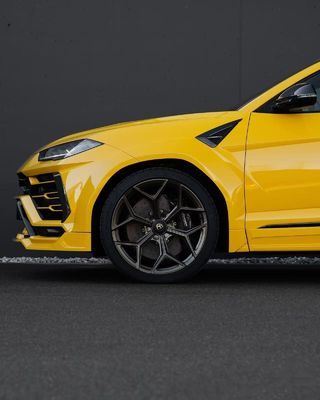 Gele Lamborghini Urus Body Kit Carbon Fiber Front Lip Luxe Car Diffuser Widebody Kit