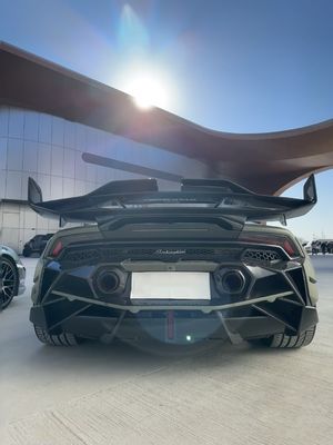 Huracan LP580 610 Carbon Fiber Body Kit EVO Vervang de voorste bumperwielboog