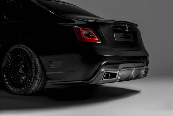 Ghost Rolls Royce Body Kit UB Style Side Robe Voor- en achterbumper 2020