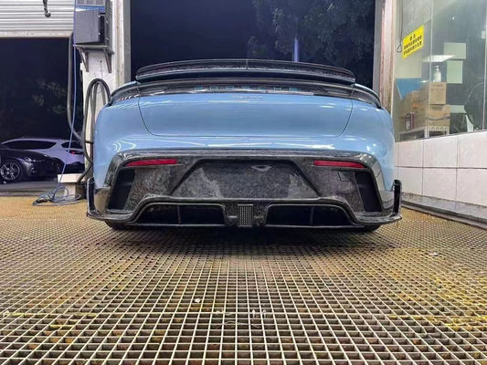 Autoonderdelen voor Porsche Taycan Carbon Fiber Body Kit Taycan Upgrades MSY Style Front Shovel Diffuser Spoiler Body Kit