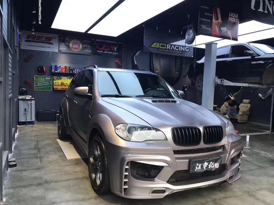 Voor BMW E70 E71 X5 Body Kit FPR Material X5 E70 E71 Upgrade PD Style Voor- en achterbumpers Wide Bodyki