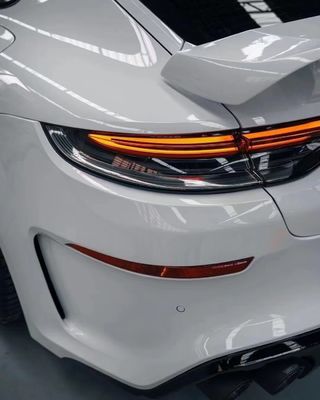 Autoonderdelen voor Porsche Palamela 971 Spoiler De Palamela 971 is verbeterd met een Techart Style Carbon Fiber Spoiler