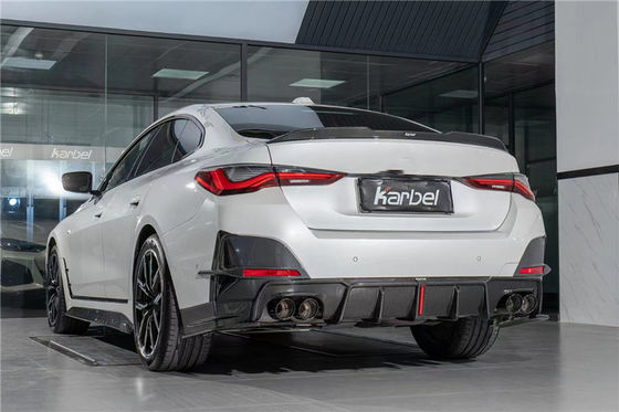 Autoonderdelen Carbon Fiber Body Kit voor BMW 4 Series G26 G26 Vierdeurs voorzijde Schaaf Zijdekleding Diffuser Spoiler Body Kit