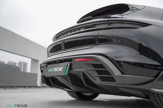 Droog koolstofvezel koolstofvezel body kit voor Porsche Taycan Taycan Upgrade PAKTECHZ Style Front Shovel Diffuser Spoiler body kit