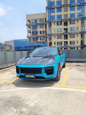 2019 Zwarte Porsche Cayenne Body Kit TH Style Hood Motor Cover Droge koolstofvezel