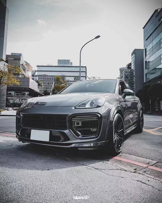 Cayenne Porsche Body Kit Droog koolstofvezel MTR-stijl voorlippendiffuser