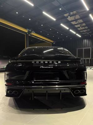 Palamela 976 Porsche body kit vervang voorlip diffuser zijkant rok body kit
