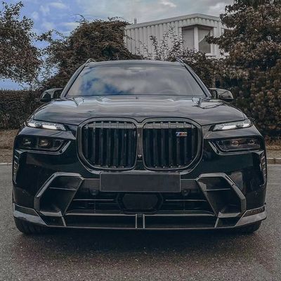 Voor BMW X7 Carbon Fiber Body Kit X7 Opgewaardeerde LD-stijl Carbon Fiber Front Lip Diffuser Spoiler Hood Body Kit