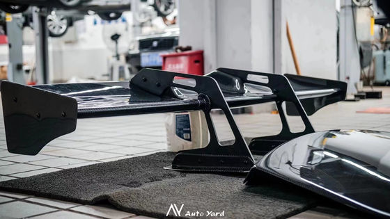 Zilveren GTR Nissan Body Kit LB Style Spoiler Car Duck Tail Fins Body Kit Spoiler