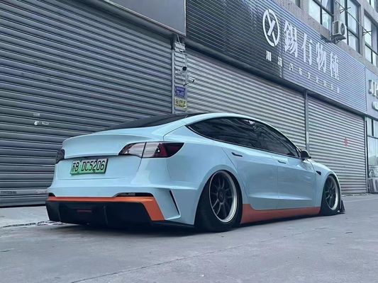 Nieuw product Model 3 Body Kit Model 3 Voor- en achterbumpers 2019-2022 Harsvezel