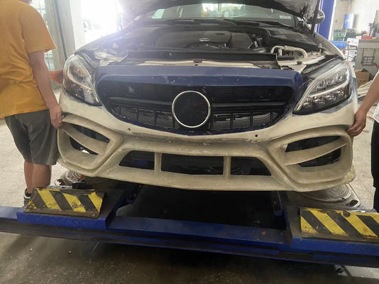 Autoonderdelen voor Mercedes W205 C180 C260 C300 Body Kit W205 C180 C260 C300 Upgraded IMP Style Front Bumper Body Kit
