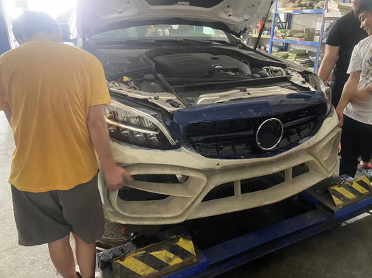 Autoonderdelen voor Mercedes W205 C180 C260 C300 Body Kit W205 C180 C260 C300 Upgraded IMP Style Front Bumper Body Kit