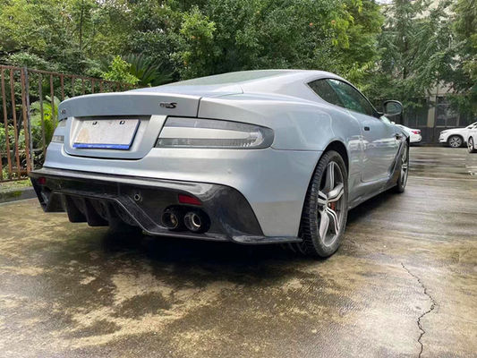Nieuw product voor Aston Martin DB9 Body Kit DB9 Verbeterde DBS-stijl Voor- en achterbumpers