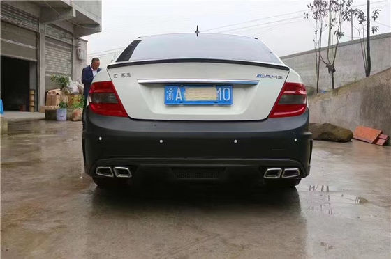 Voor Mercedes W204 C63 Body Kit W204 Upgraded Black Series Style Front en achter Bumper Hood Widebody Kit